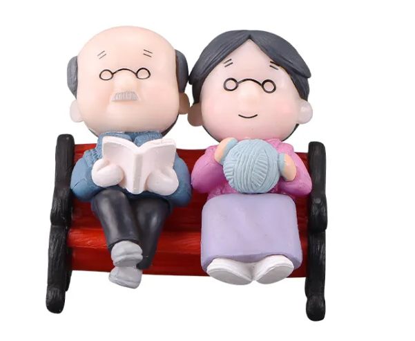 Mini figure grandparents 1 set ( grandpathers and bench)